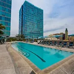 K-Town Modern Luxury 2 Bedroom La
